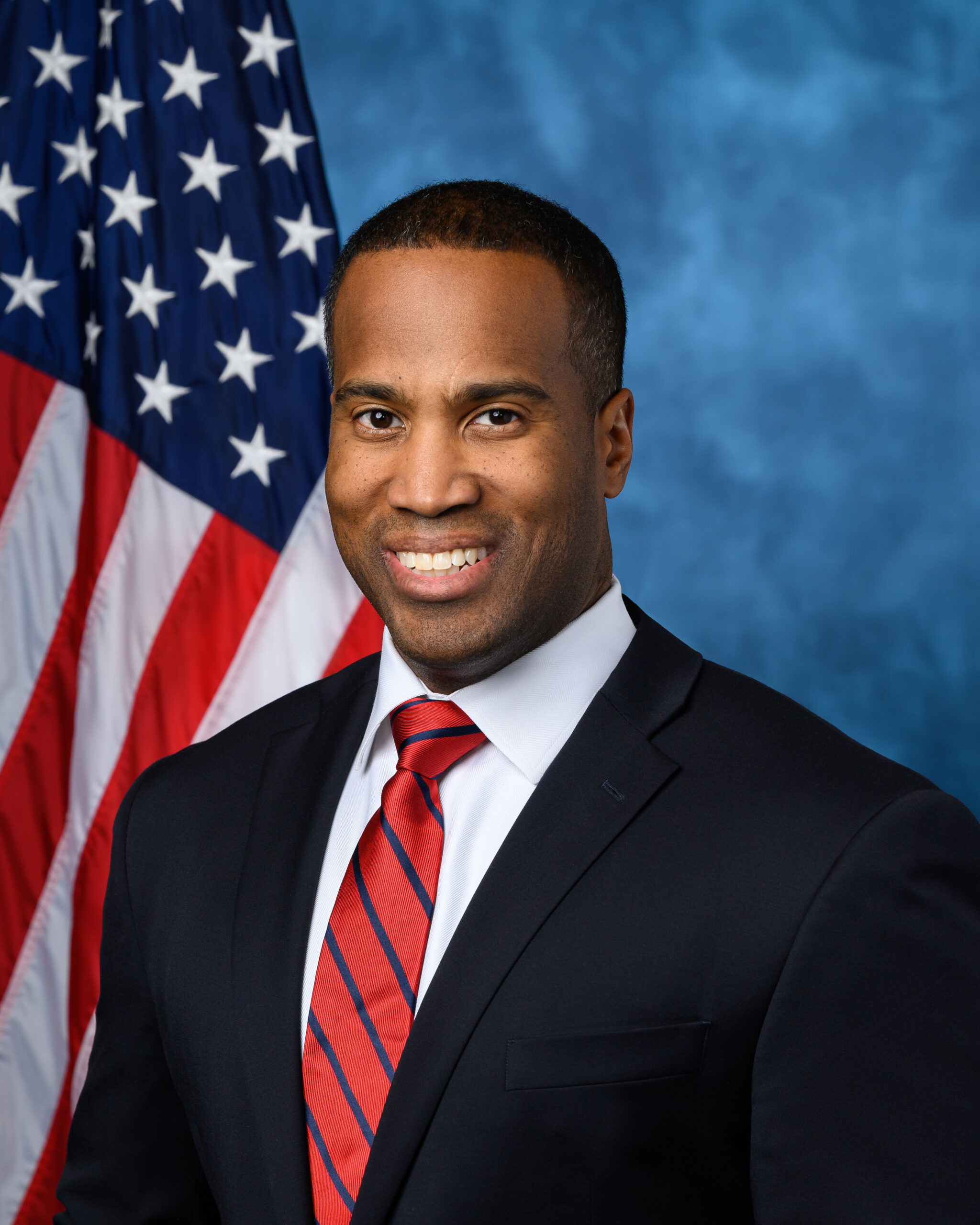 Trump endorses James for governor